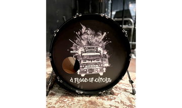 a flood of circle 新宿・歌舞伎町にて入場無料のフリーライブ開催